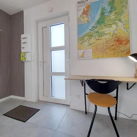 Maison Les Bles D'or, Plain-pied, Wi-fi, Parking Prive