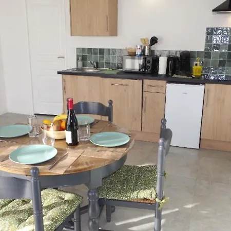 Idéal Professionnels Les Blés D'or, Plain-pied, Wi-fi, Parking Privé Apartamento